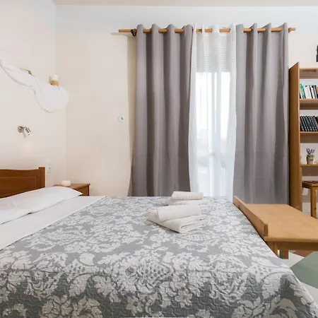 Aqua Marine Lejlighedshotel 2*